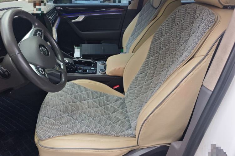 Used Volkswagen Touareg 2019 2.0 TSI Ruiyi Edition China V Standard Left Front Seat