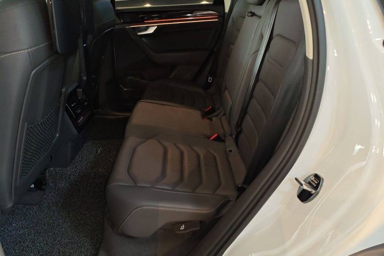 Used Volkswagen Touareg 2019 3.0 TSI RuiFeng Edition China V Standard Left Rear Seat