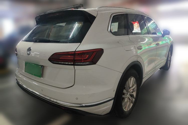 Used Volkswagen Touareg 2019 2.0 TSI Ruiyi Edition China V Standard Rear Right 45 Deg