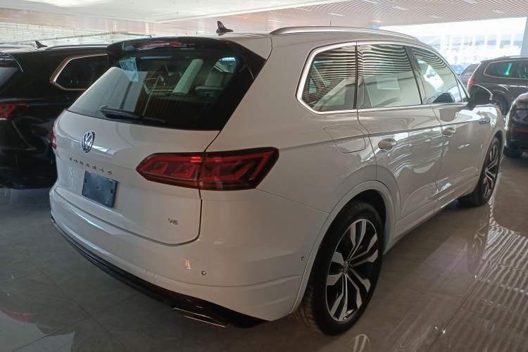 Used Volkswagen Touareg 2019 3.0 TSI Advanced Version China V Standard Rear Right 45 Deg