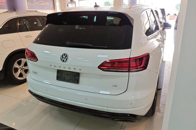Used Volkswagen Touareg 2019 3.0 TSI RuiFeng Edition China V Standard Rear Right 45 Deg