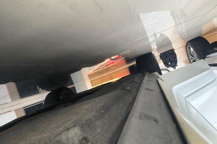 Used Volkswagen Touareg 2019 3.0 TSI RuiFeng Edition China V Standard Right Side Sill