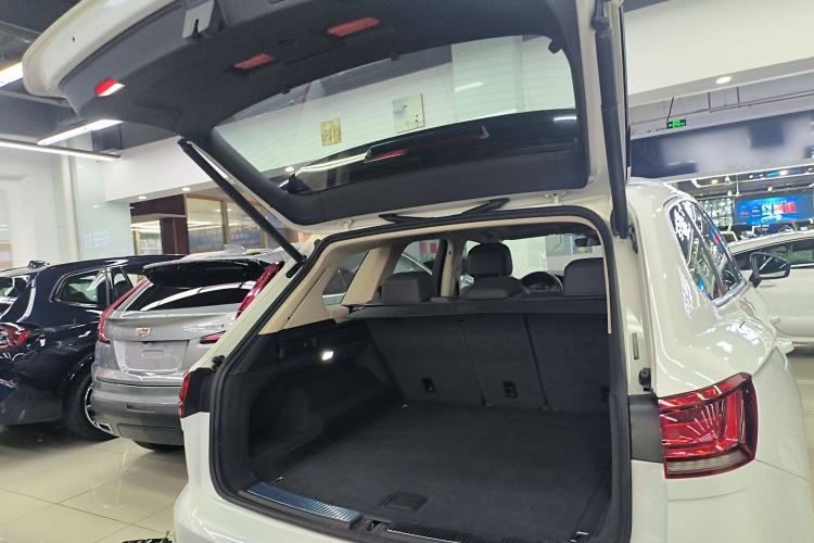 Used Volkswagen Touareg 2019 3.0 TSI RuiFeng Edition China V Standard Trunk