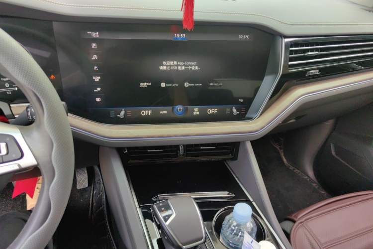 Used Volkswagen Touareg 2020 3.0 TSI Luxury Edition China VI Audio And AC Panel