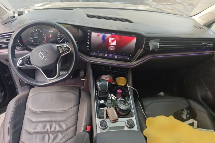 Used Volkswagen Touareg 2020 2.0 TSI RuiShang Edition China VI Standard Center Console