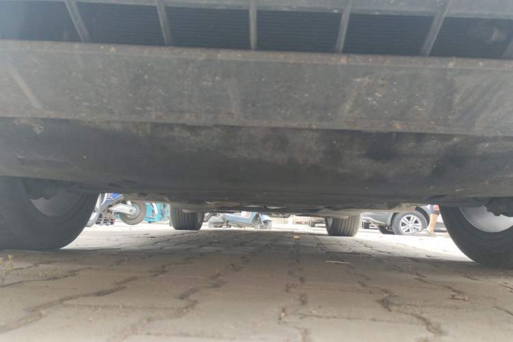 Used Volkswagen Touareg 2020 3.0 TSI Luxury Edition China VI Chassis Front