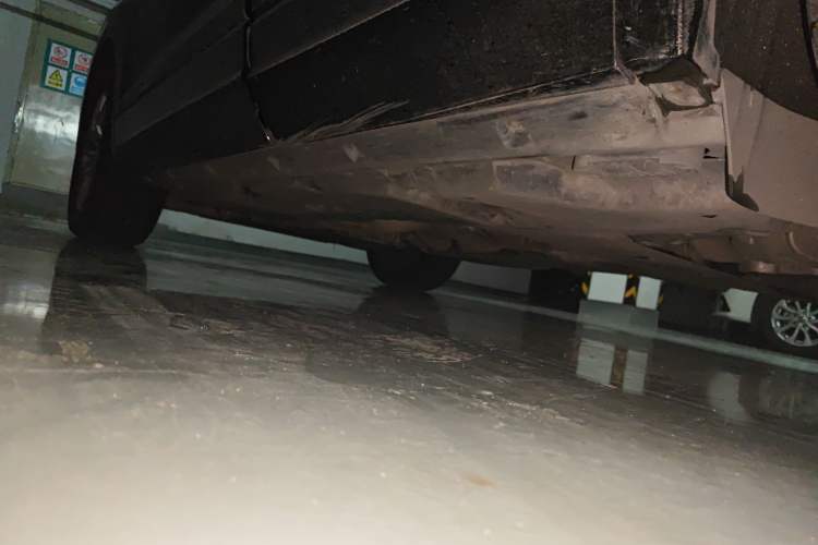Used Volkswagen Touareg 2020 2.0 TSI RuiShang Edition China VI Standard Chassis Rear Left