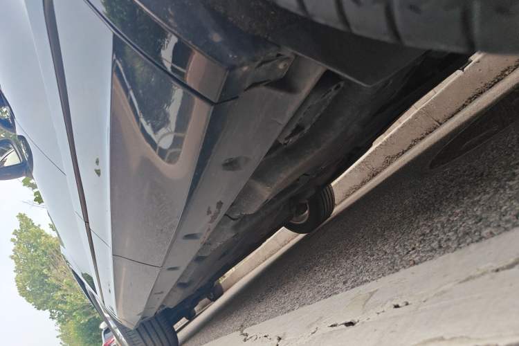 Used Volkswagen Touareg 2020 2.0 TSI RuiShang Edition China VI Standard Chassis Rear Left