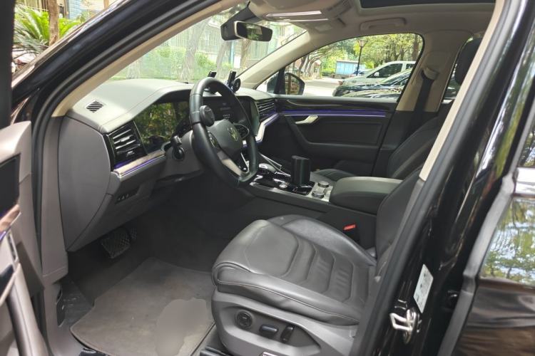 Used Volkswagen Touareg 2020 2.0 TSI RuiShang Edition China VI Standard Driver Seat
