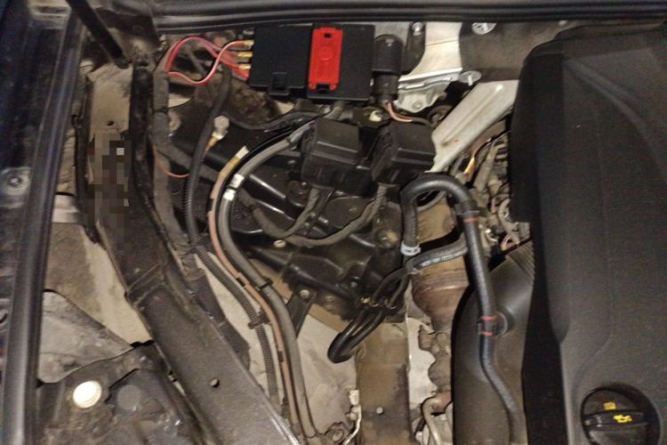 Used Volkswagen Touareg 2020 2.0 TSI RuiShang Edition China VI Standard Engine Bay Right
