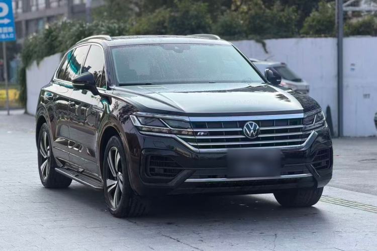 Used Volkswagen Touareg 2020 3.0 TSI Luxury Edition China VI Exterior 10