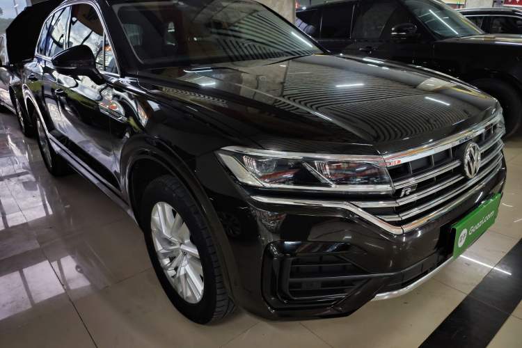 Used Volkswagen Touareg 2020 2.0 TSI RuiShang Edition China VI Standard Exterior 2