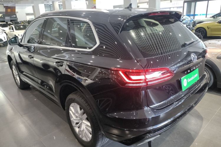 Used Volkswagen Touareg 2020 2.0 TSI RuiShang Edition China VI Standard Exterior 2