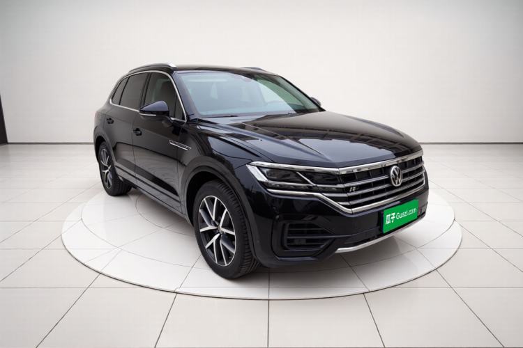 Used Volkswagen Touareg 2020 3.0 TSI Luxury Edition China VI Exterior 2