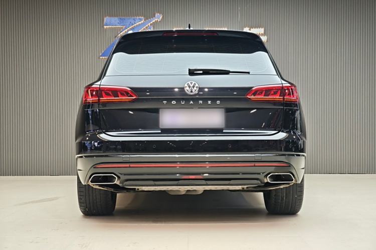 Used Volkswagen Touareg 2020 3.0 TSI Luxury Edition China VI Exterior 4