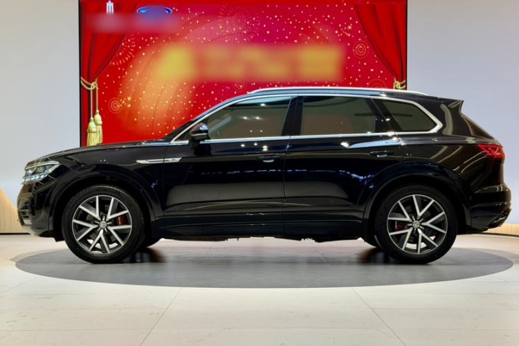 Used Volkswagen Touareg 2020 3.0 TSI Luxury Edition China VI Exterior 7
