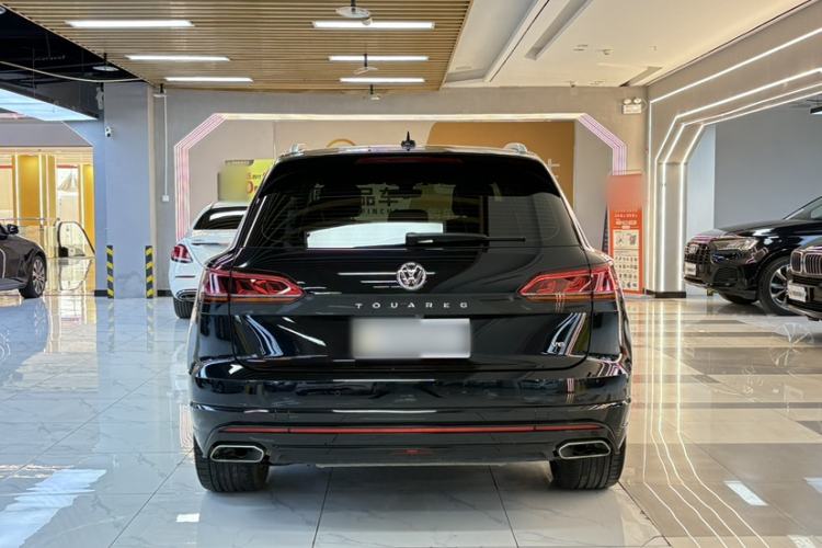 Used Volkswagen Touareg 2020 3.0 TSI Luxury Edition China VI Exterior 7