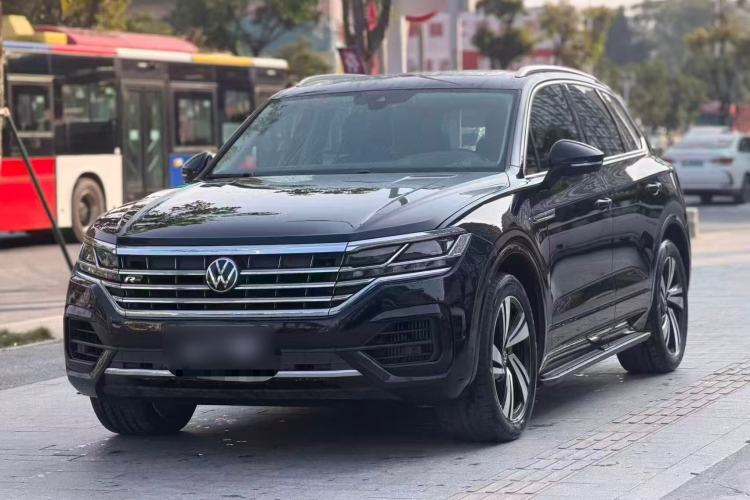 Used Volkswagen Touareg 2020 3.0 TSI Luxury Edition China VI Exterior 8