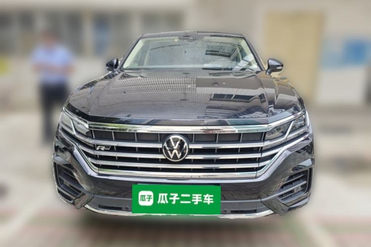 Used Volkswagen Touareg 2020 3.0 TSI Luxury Edition China VI Front