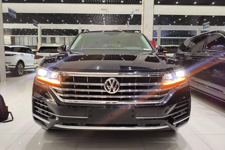 Used Volkswagen Touareg 2020 2.0 TSI RuiShang Edition China VI Standard Front