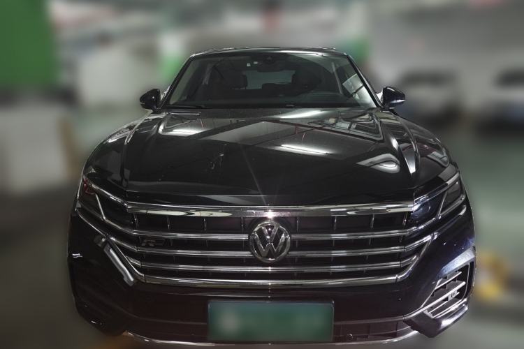 Used Volkswagen Touareg 2020 3.0 TSI Luxury Edition China VI Front