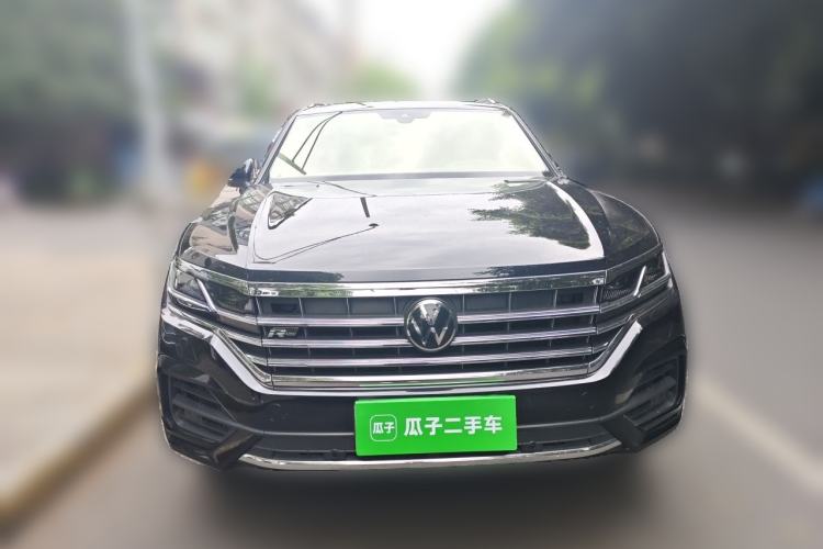 Used Volkswagen Touareg 2020 3.0 TSI Luxury Edition China VI Front