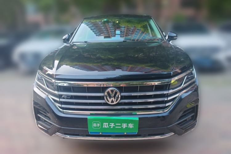 Used Volkswagen Touareg 2020 3.0 TSI Luxury Edition China VI Front