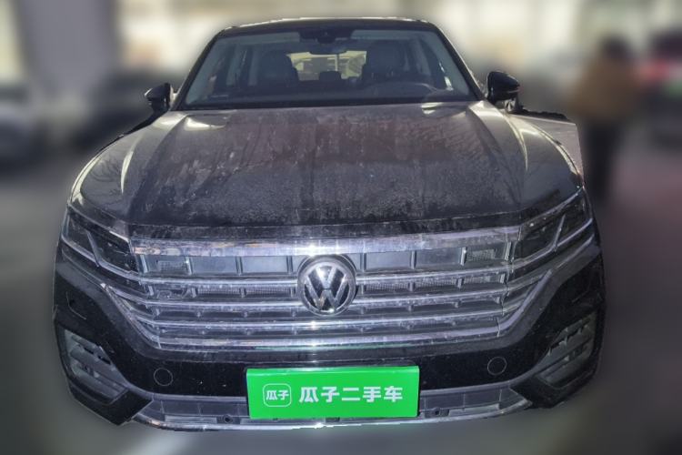 Used Volkswagen Touareg 2020 3.0 TSI Luxury Edition China VI Front