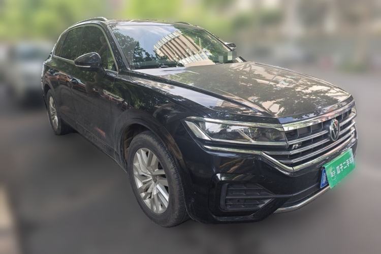 Used Volkswagen Touareg 2020 2.0 TSI RuiShang Edition China VI Standard Front Right 45 Deg