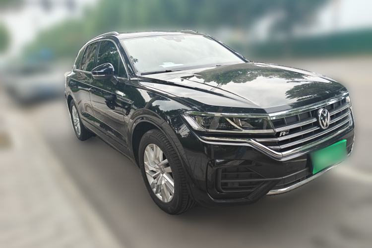 Used Volkswagen Touareg 2020 2.0 TSI RuiShang Edition China VI Standard Front Right 45 Deg