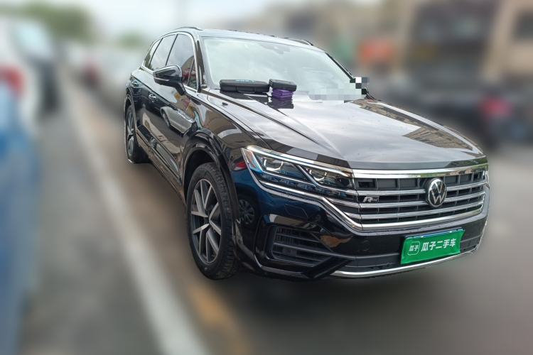 Used Volkswagen Touareg 2020 3.0 TSI Luxury Edition China VI Front Right 45 Deg