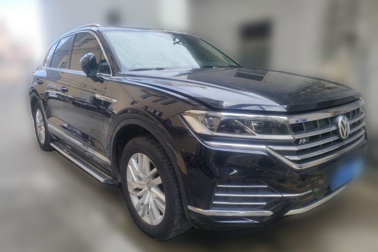 Used Volkswagen Touareg 2020 2.0 TSI RuiShang Edition China VI Standard Front Right 45 Deg