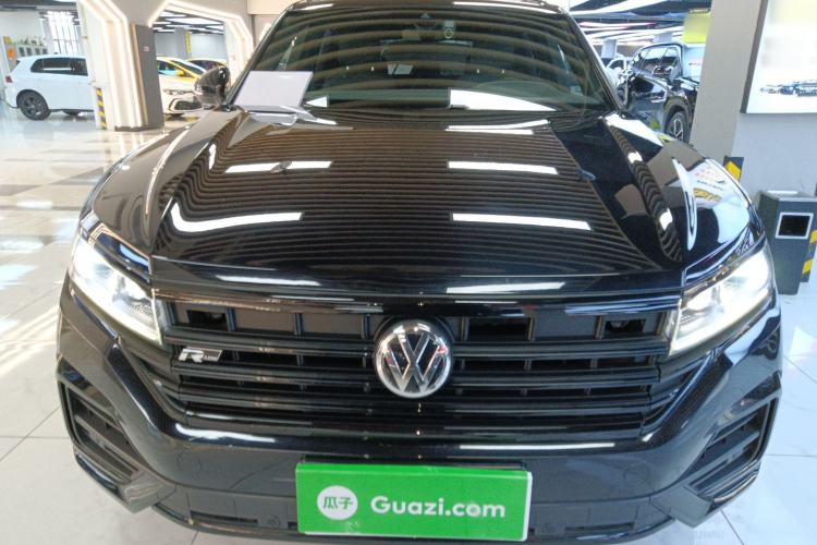 Used Volkswagen Touareg 2020 3.0 TSI Luxury Edition China VI Front