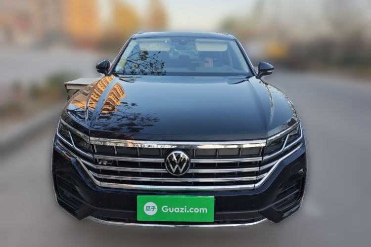 Used Volkswagen Touareg 2020 3.0 TSI Luxury Edition China VI Front