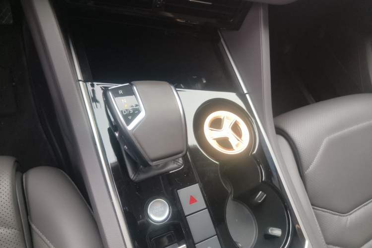 Used Volkswagen Touareg 2020 2.0 TSI RuiShang Edition China VI Standard Gear Lever