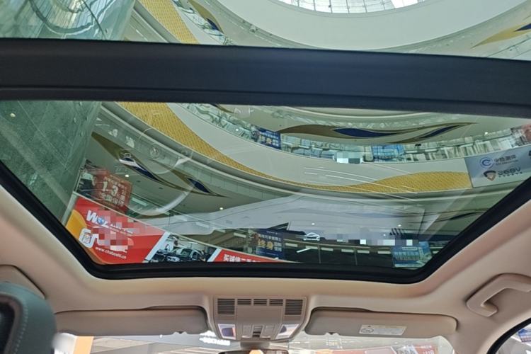 Used Volkswagen Touareg 2020 3.0 TSI Luxury Edition China VI Headliner