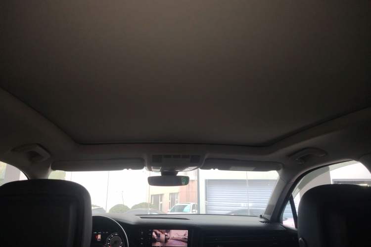 Used Volkswagen Touareg 2020 2.0 TSI RuiShang Edition China VI Standard Headliner