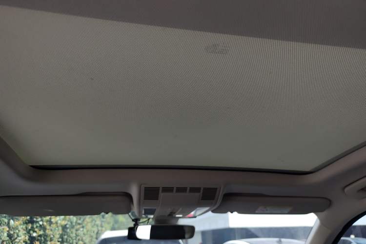 Used Volkswagen Touareg 2020 3.0 TSI Luxury Edition China VI Headliner