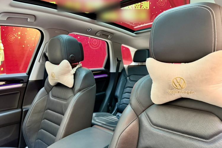 Used Volkswagen Touareg 2020 3.0 TSI Luxury Edition China VI Headliner