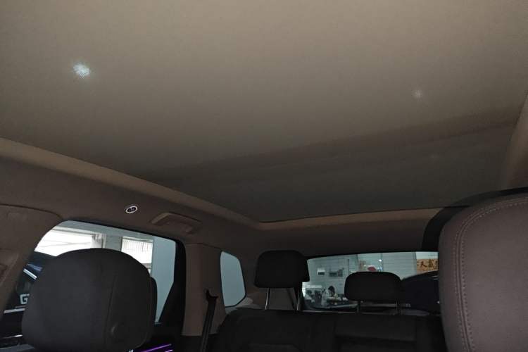 Used Volkswagen Touareg 2020 2.0 TSI RuiShang Edition China VI Standard Headliner