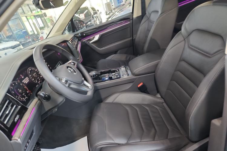 Used Volkswagen Touareg 2020 3.0 TSI Luxury Edition China VI Left Front Seat
