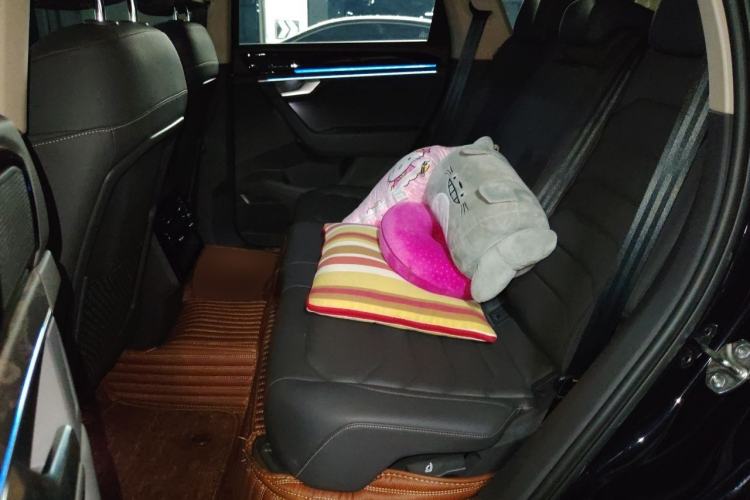 Used Volkswagen Touareg 2020 2.0 TSI RuiShang Edition China VI Standard Left Rear Seat