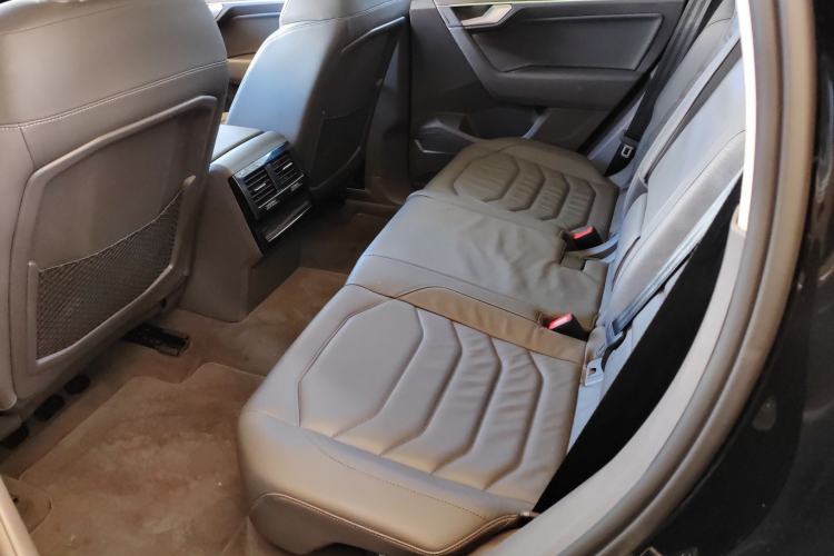 Used Volkswagen Touareg 2020 2.0 TSI RuiShang Edition China VI Standard Left Rear Seat