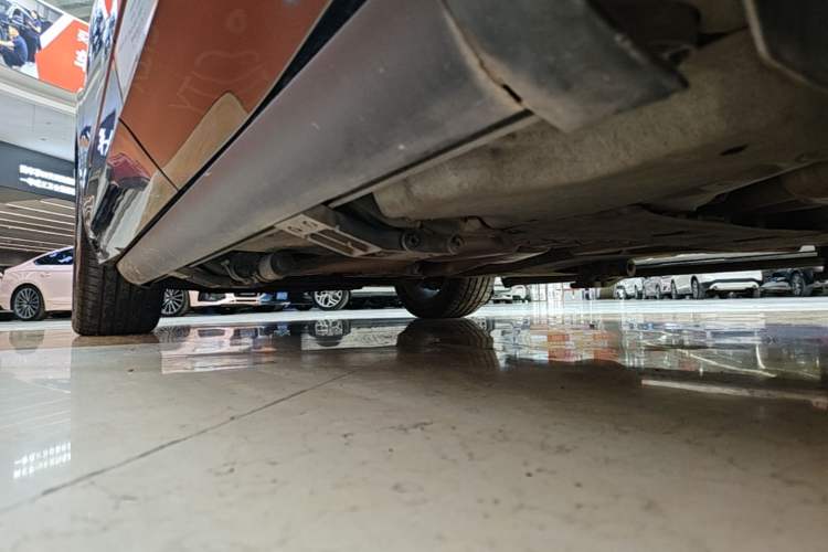Used Volkswagen Touareg 2020 3.0 TSI Luxury Edition China VI Left Side Sill