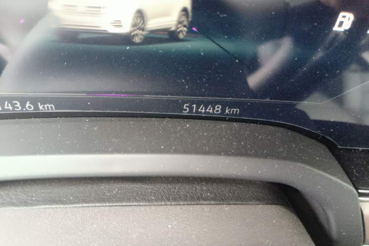Used Volkswagen Touareg 2020 2.0 TSI RuiShang Edition China VI Standard Odometer Close Up