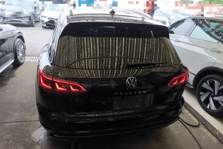 Used Volkswagen Touareg 2020 3.0 TSI Luxury Edition China VI Rear