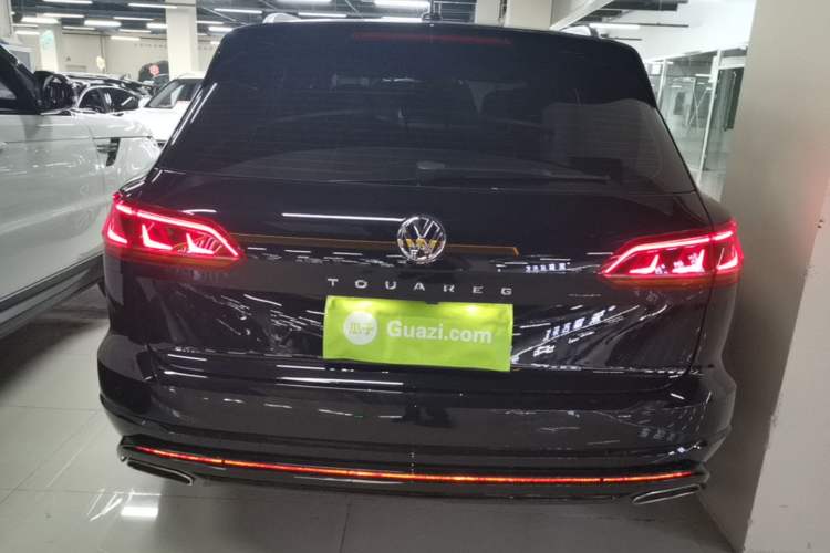 Used Volkswagen Touareg 2020 3.0 TSI Luxury Edition China VI Rear