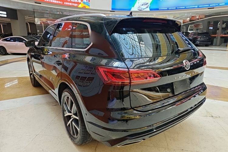 Used Volkswagen Touareg 2020 3.0 TSI Luxury Edition China VI Rear Left 45 Deg
