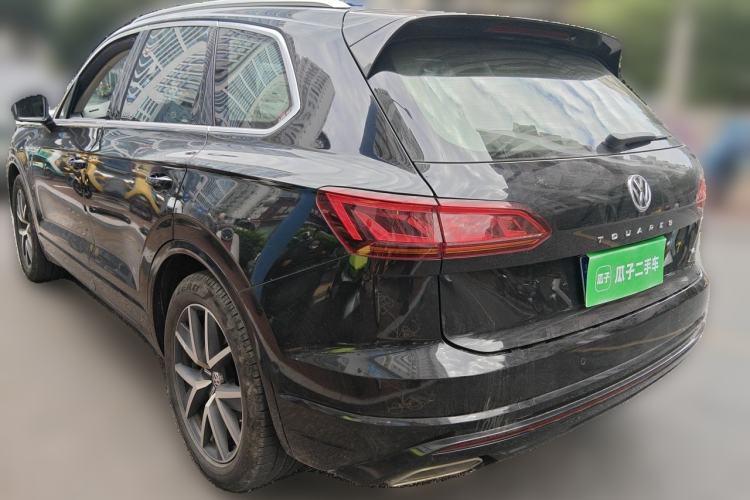 Used Volkswagen Touareg 2020 3.0 TSI Luxury Edition China VI Rear Left 45 Deg