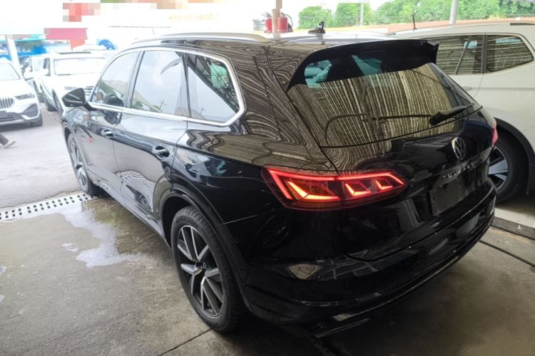 Used Volkswagen Touareg 2020 3.0 TSI Luxury Edition China VI Rear Left 45 Deg